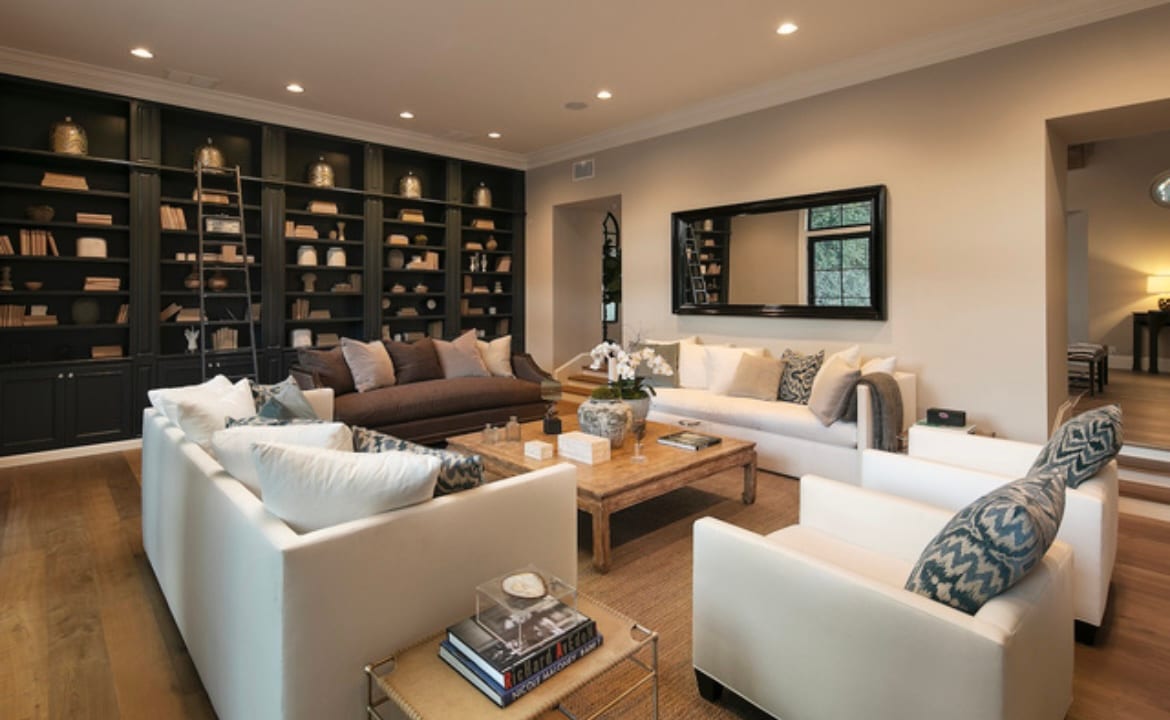 Hillcrest St — Full Renovation: Interior & Exterior