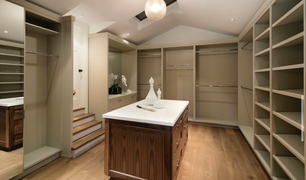 Hillcrest St — Full Renovation: Interior & Exterior