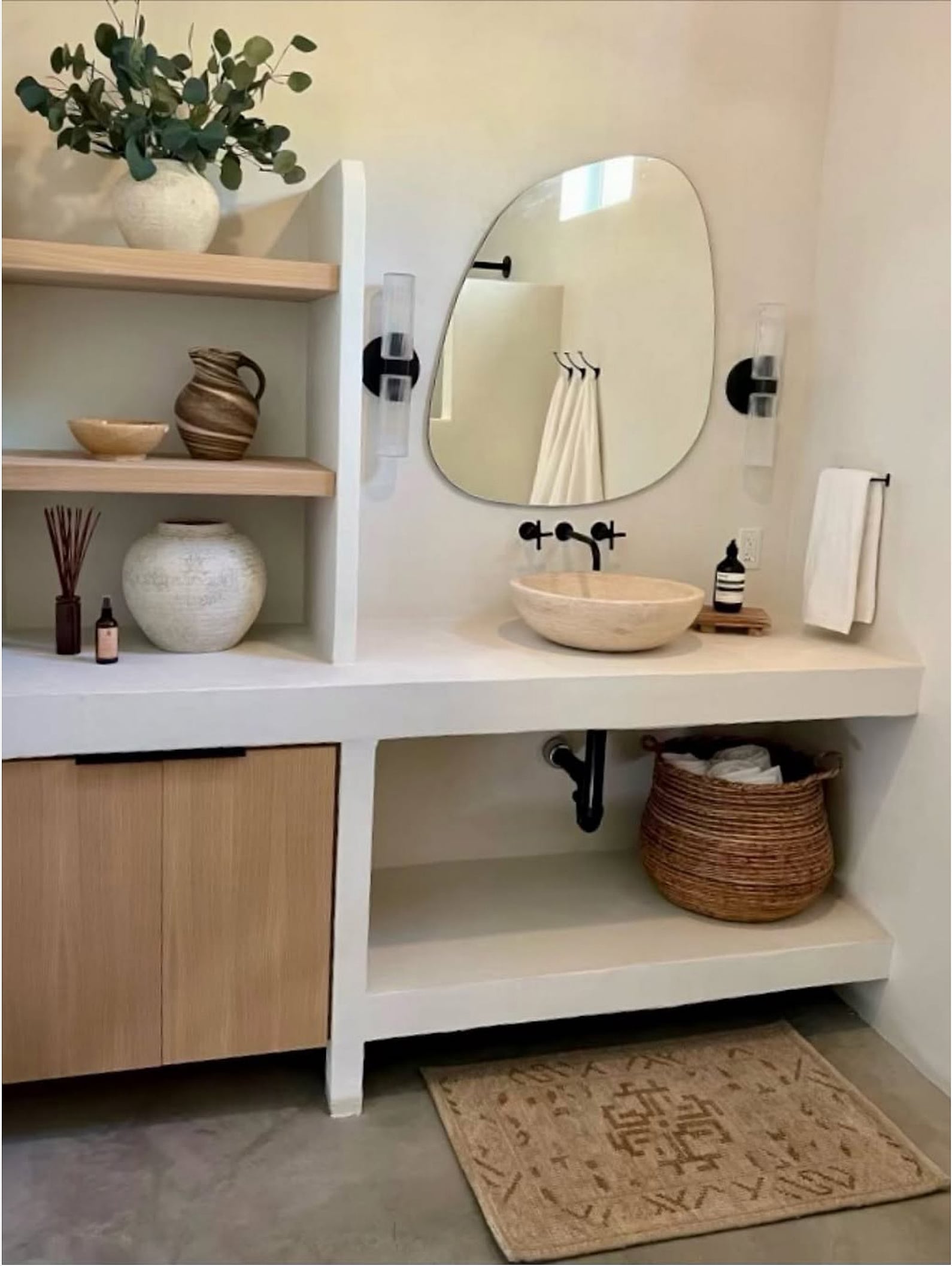 Hollywood Hills — Outdoor Kitchen / Primary Bathrooms